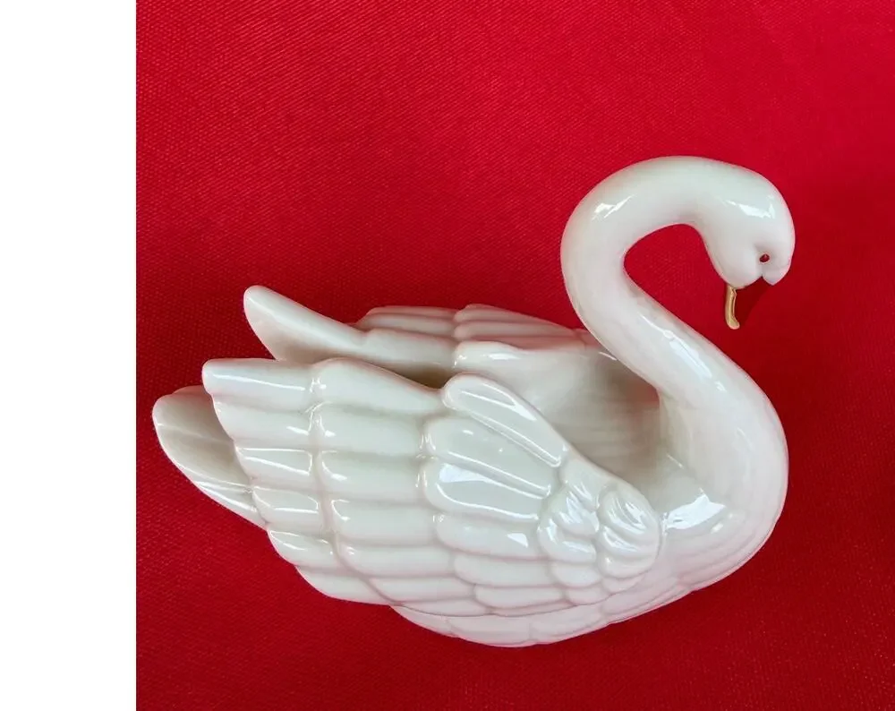 Vintage Lenox Porcelain Swan Place Card Holder Coquette Aesthetic 24K Gold Trim
